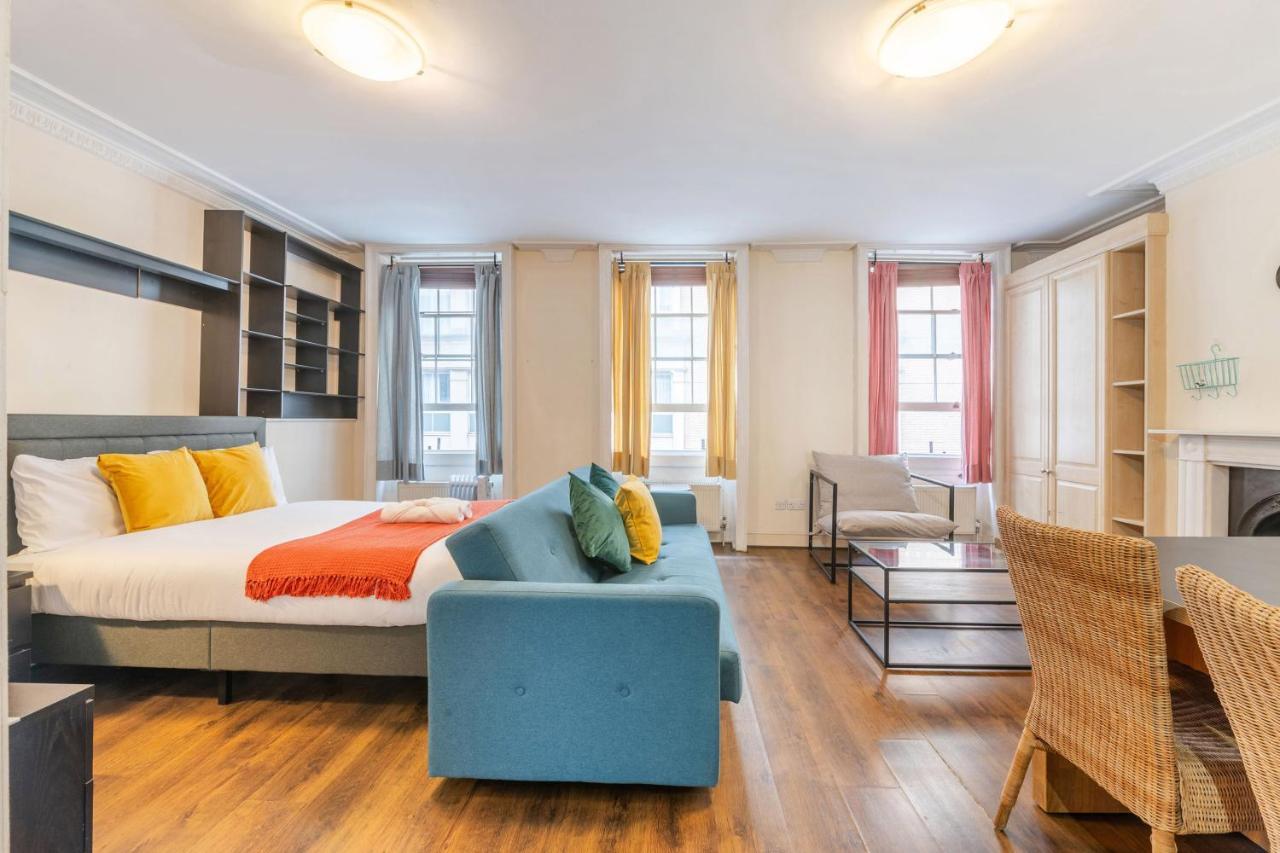 Appartamento Private Flats In 17th Century Townhouse, Trafalgar Square, Embankment, Waterloo Londra